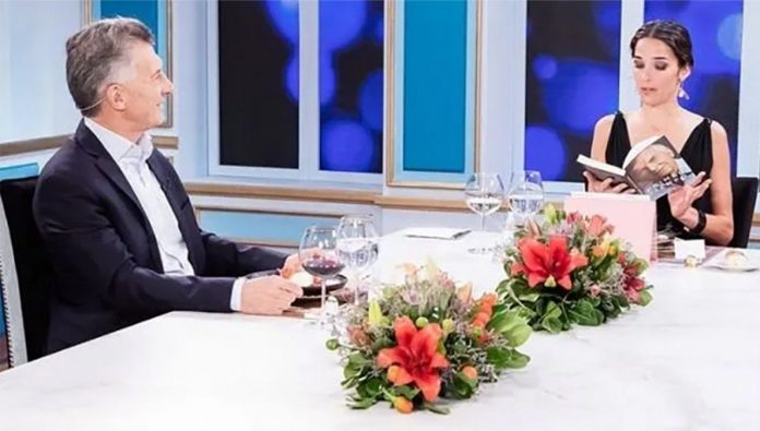 juana-viale-y-mauricio-macri-la-noche-mirtha-legrand-foto-la-nacion