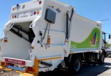 EN ROBLES, TRABAJA UN NUEVO CAMIÓN COMPACTADOR DE RESIDUOS